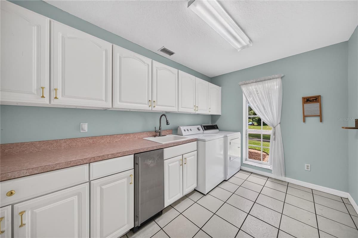 7219 CHESTERHILL CIRCLE — photo 63 of 100
