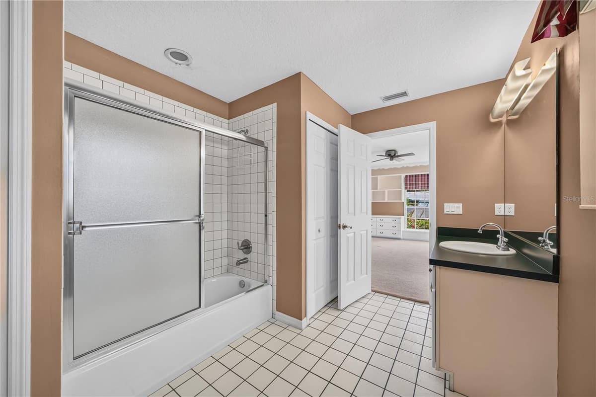 7219 CHESTERHILL CIRCLE — photo 50 of 100