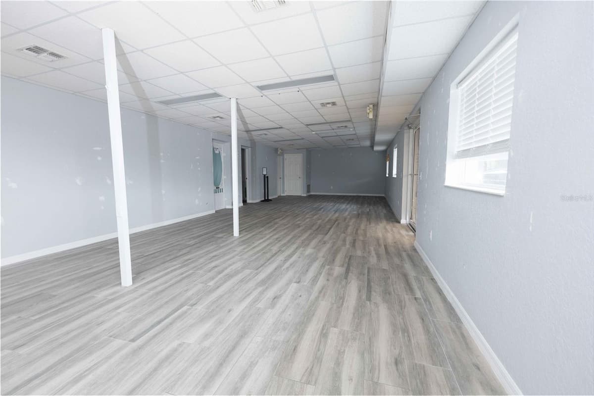 700 MAIN STREET — photo 7 of 18
