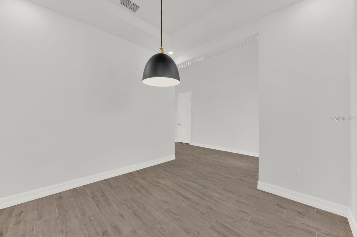 1112 SEAGRAPE DRIVE — photo 10 of 57