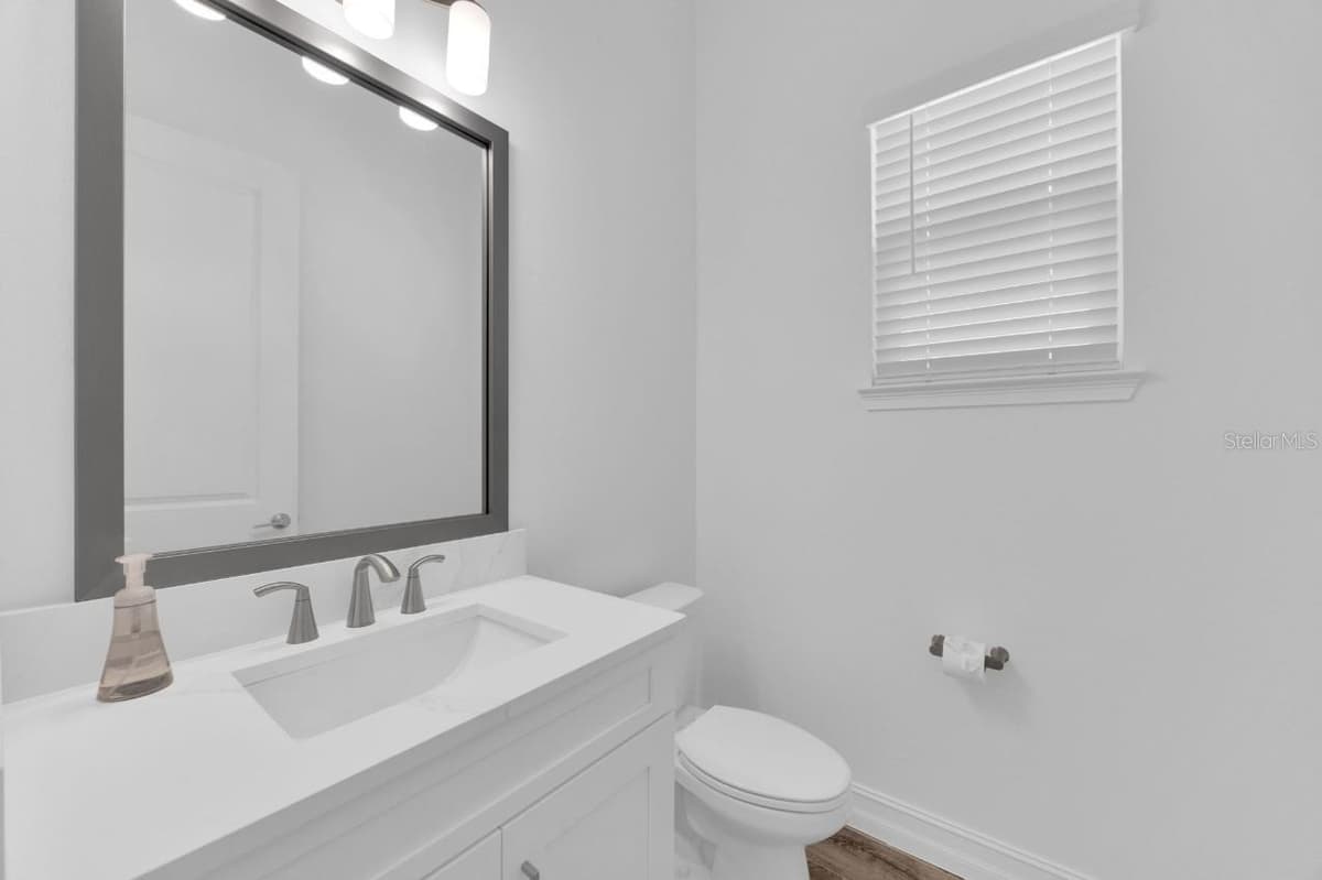 1112 SEAGRAPE DRIVE — photo 20 of 57