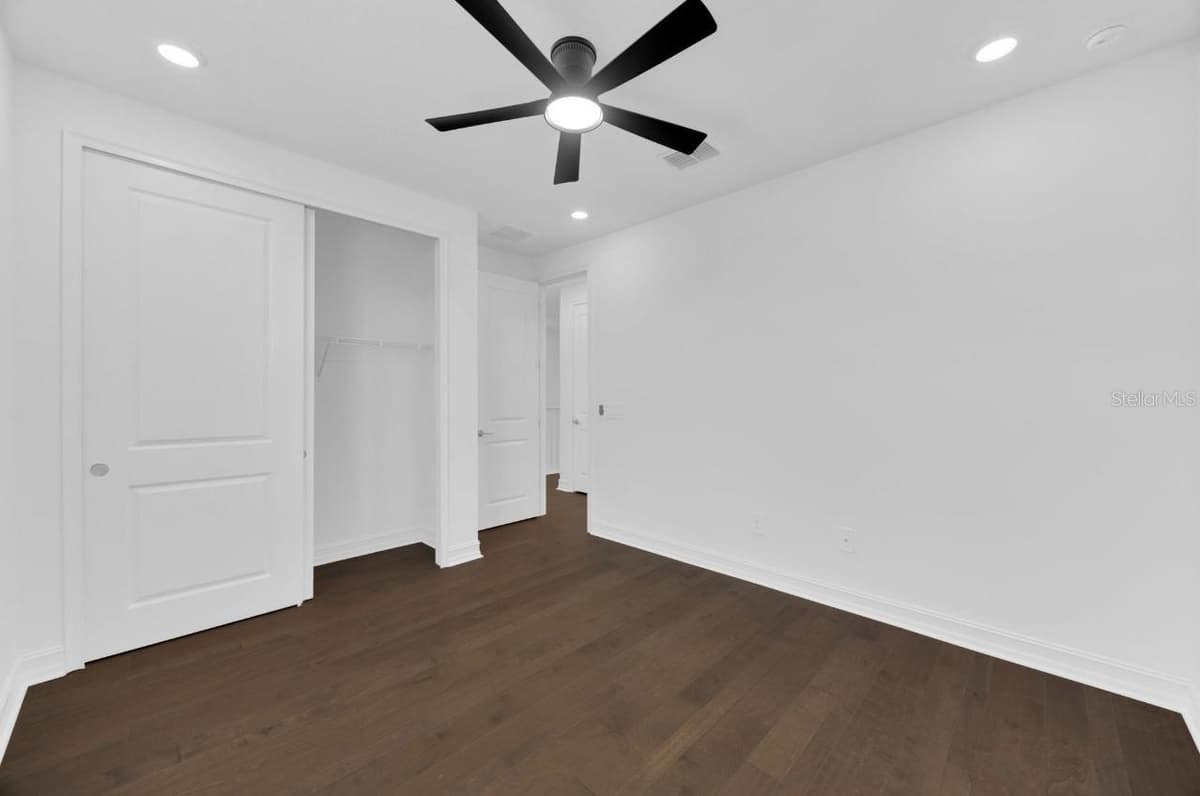 1112 SEAGRAPE DRIVE — photo 43 of 57