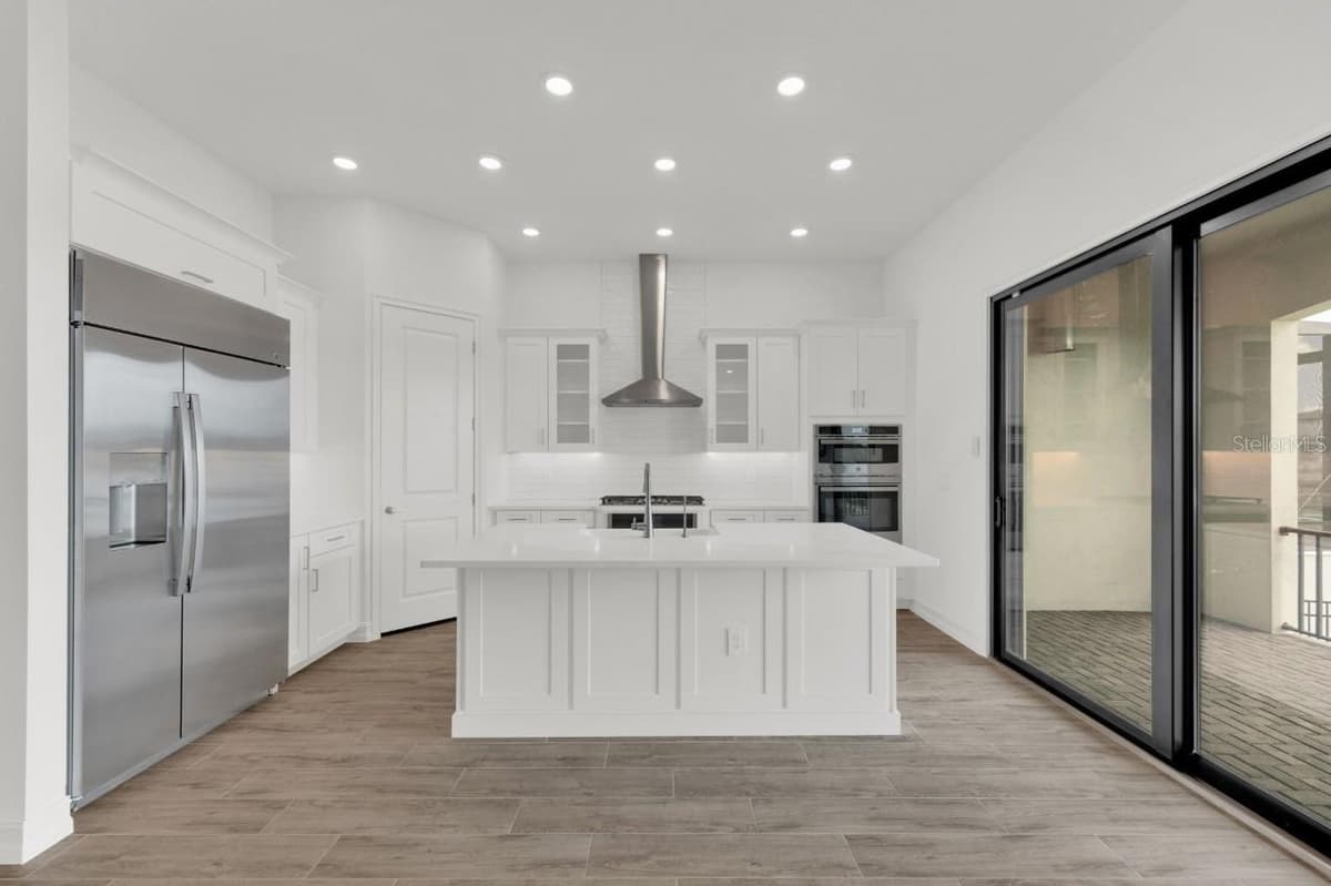 1112 SEAGRAPE DRIVE — photo 14 of 57