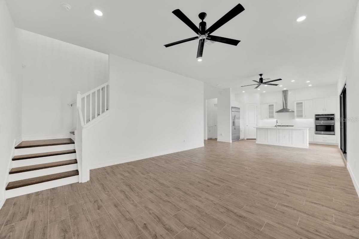 1112 SEAGRAPE DRIVE — photo 22 of 57