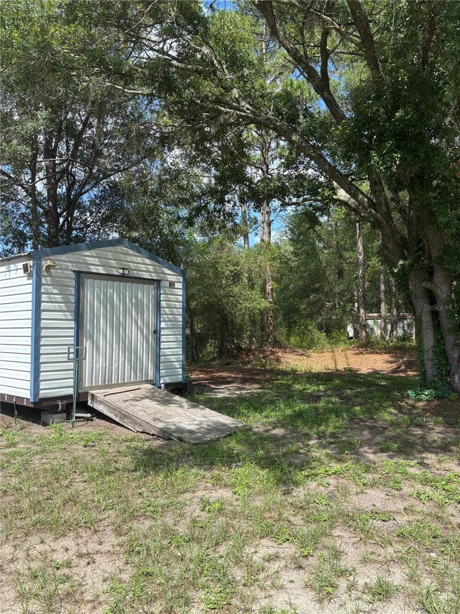 8890 66TH CIRCLE — photo 8 of 29
