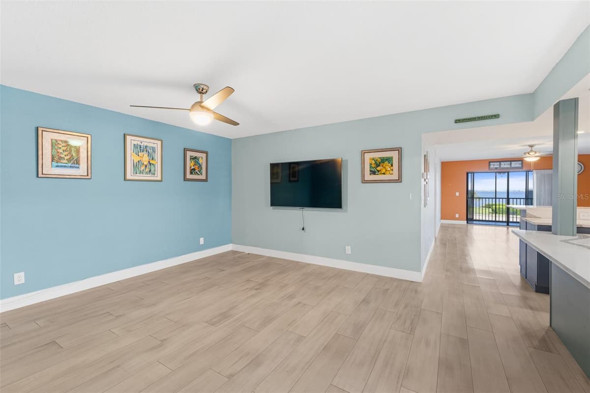 3165 ATLANTIC AVENUE — photo 10 of 47