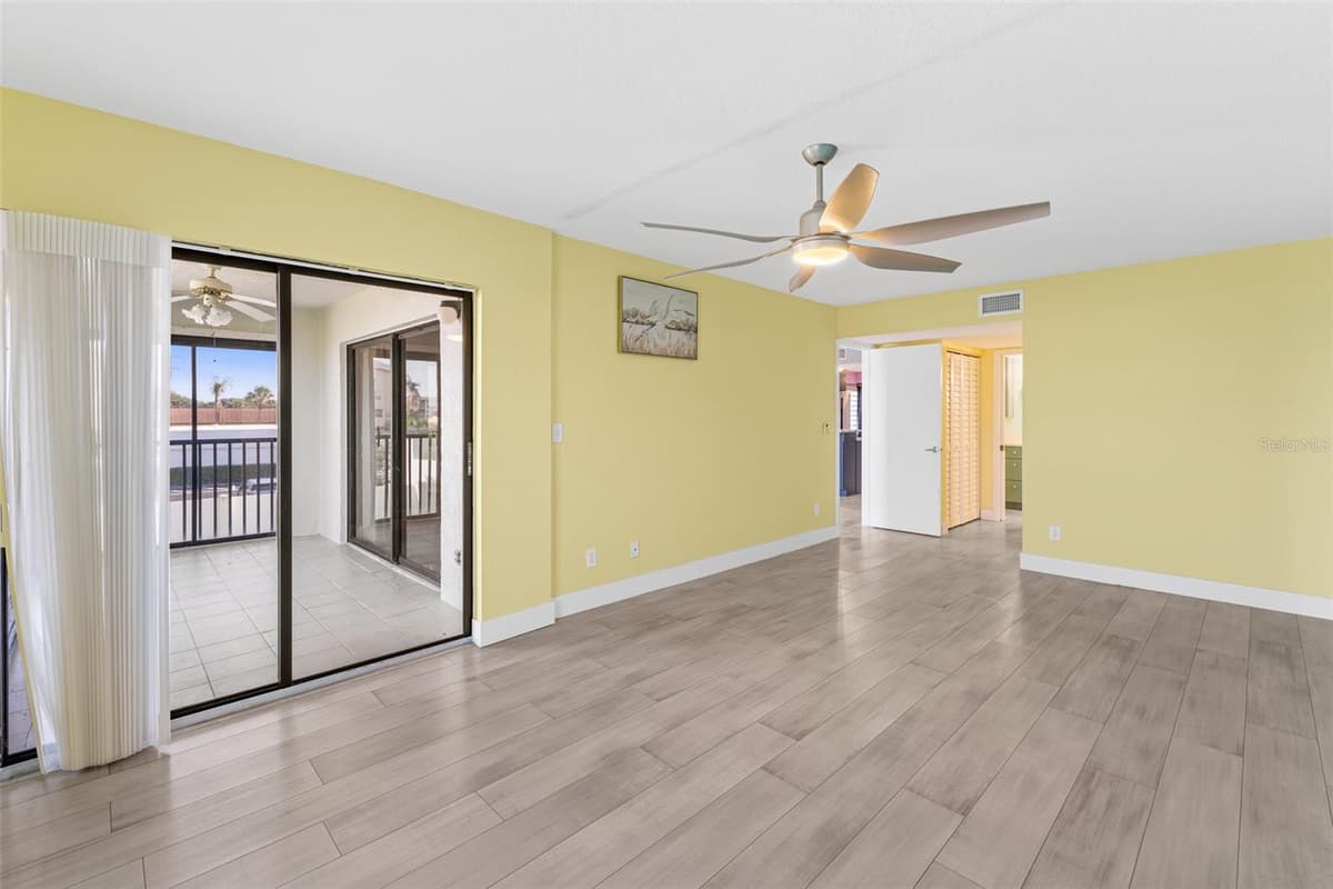 3165 ATLANTIC AVENUE — photo 14 of 47