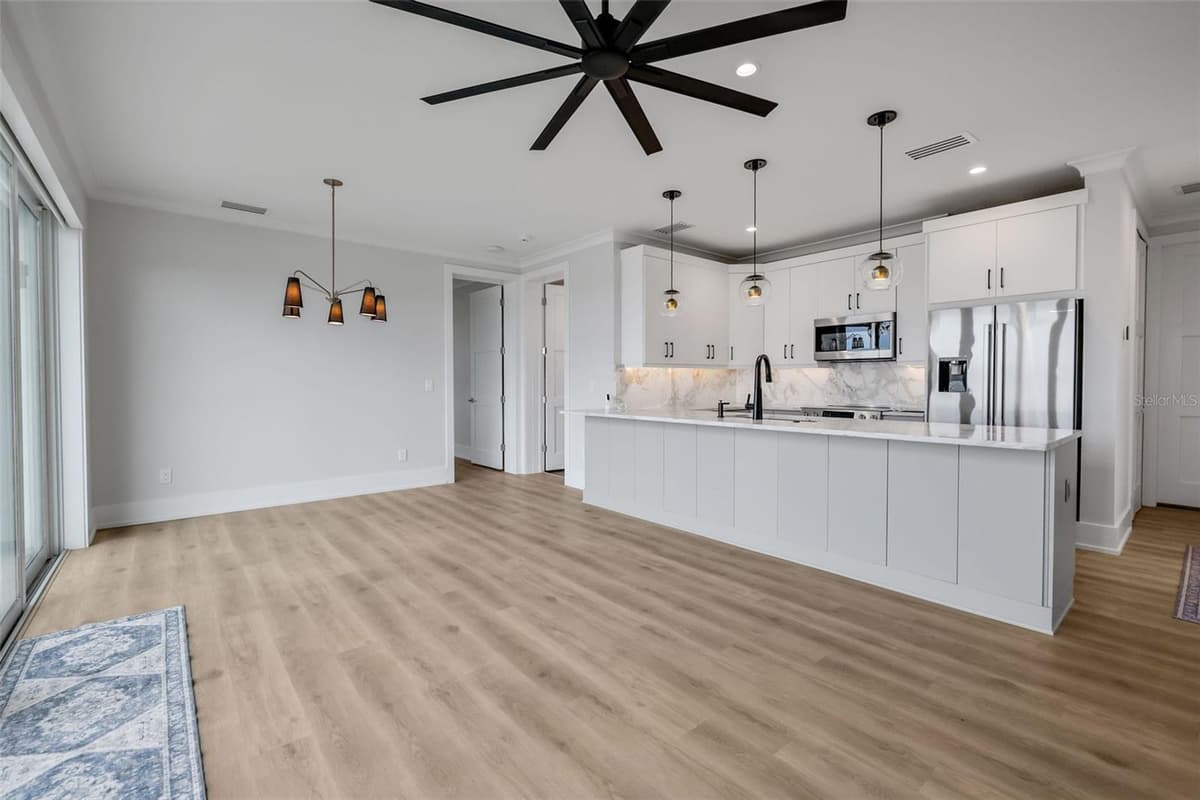 2214 CENTRAL AVENUE — photo 84 of 100