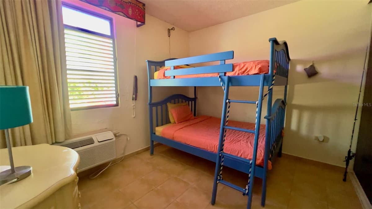 Condominiom Victoria Del CARR 429 KM .5 INTERIOR OESTE BARRIO CALVACHE — photo 13 of 18