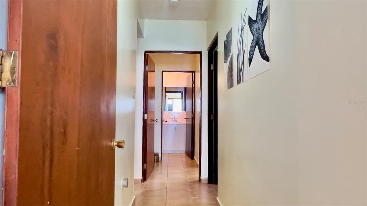 Condominiom Victoria Del CARR 429 KM .5 INTERIOR OESTE BARRIO CALVACHE — photo 17 of 18