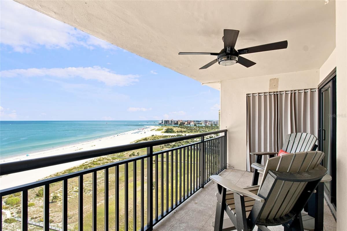 1270 GULF BOULEVARD — photo 16 of 41