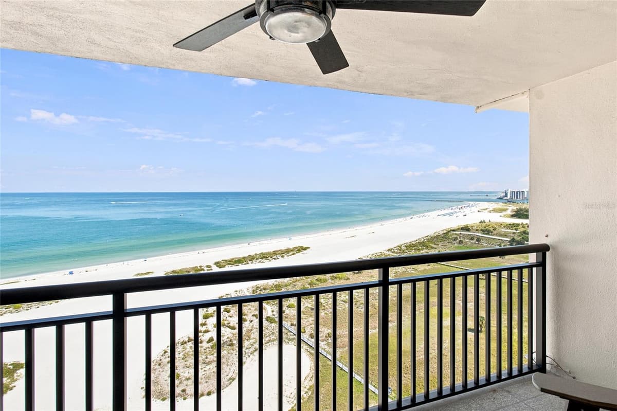1270 GULF BOULEVARD — photo 23 of 41