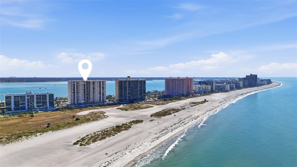 1270 GULF BOULEVARD — photo 35 of 41