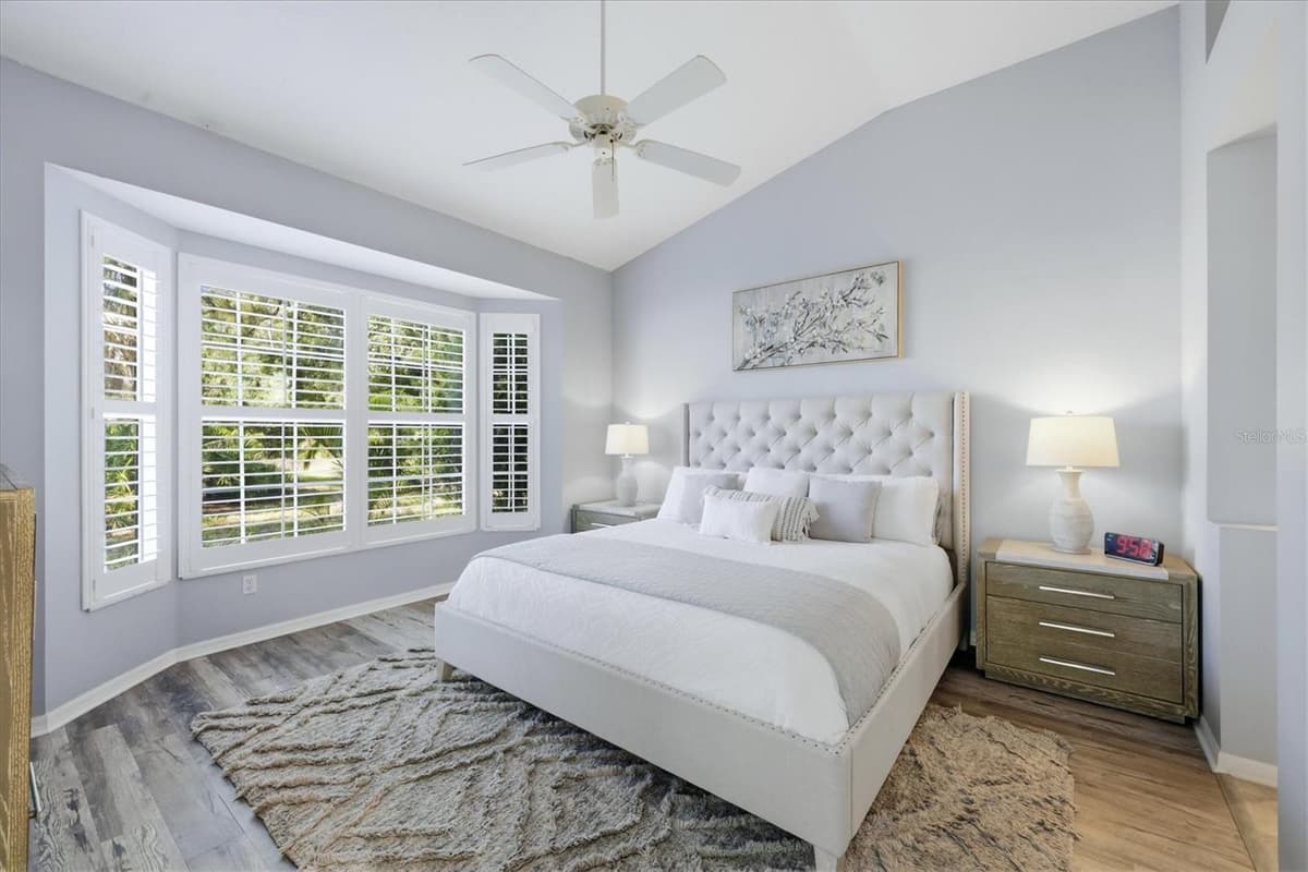 7906 WHITEBRIDGE GLEN — photo 14 of 68