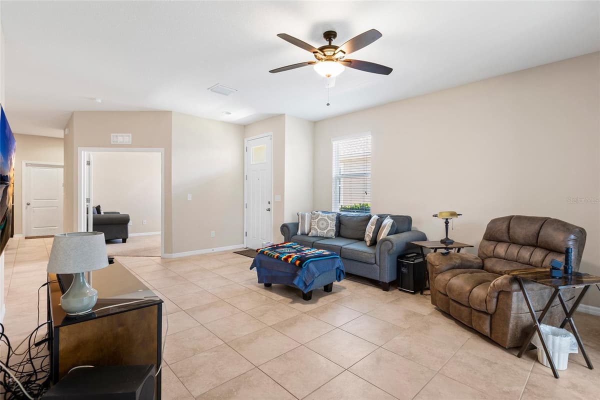 7727 TIMBERVIEW LOOP — photo 9 of 35