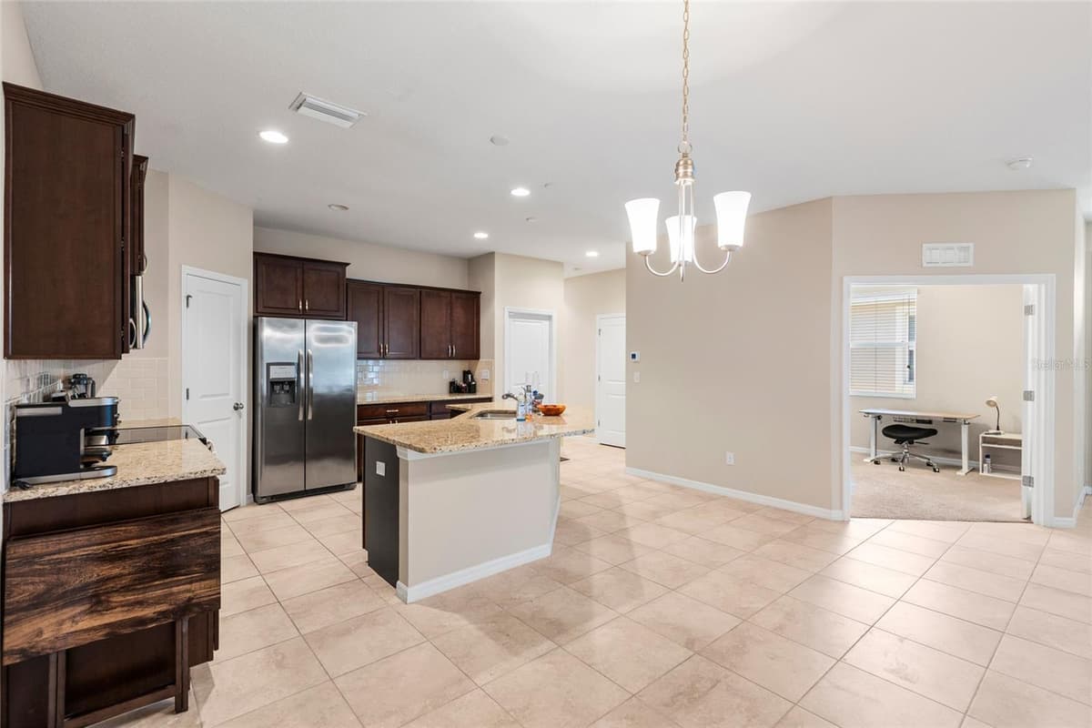 7727 TIMBERVIEW LOOP — photo 11 of 35
