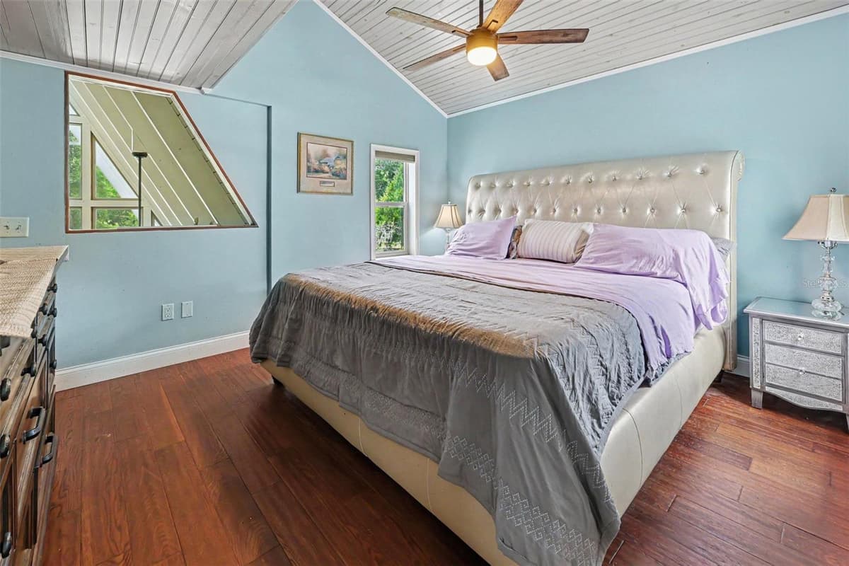 11165 OWNBEY COURT — photo 16 of 45