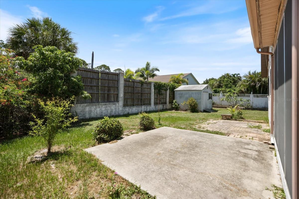 1236 GAYLE AVE — photo 37 of 45