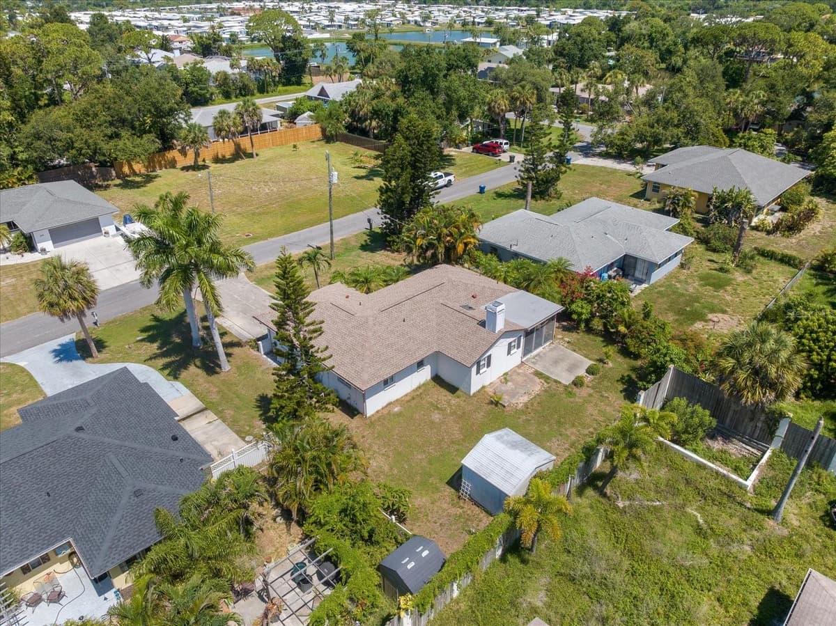 1236 GAYLE AVE — photo 4 of 45