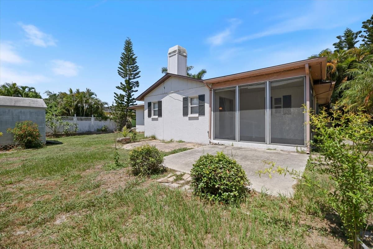 1236 GAYLE AVE — photo 38 of 45