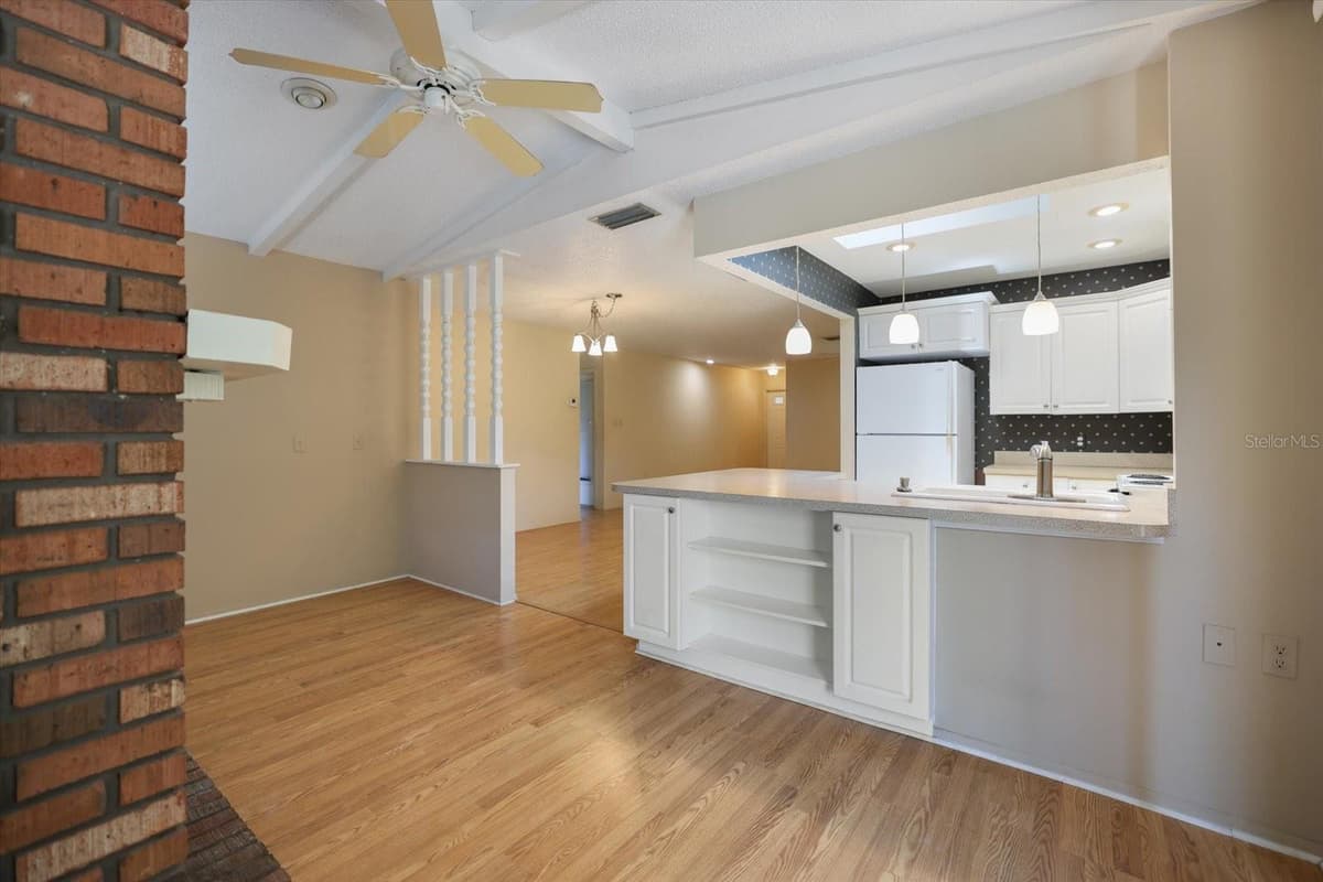 1236 GAYLE AVE — photo 20 of 45