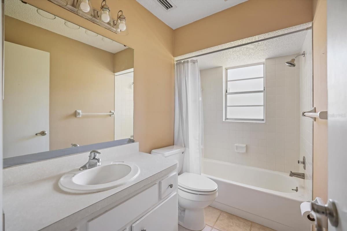 1236 GAYLE AVE — photo 31 of 45