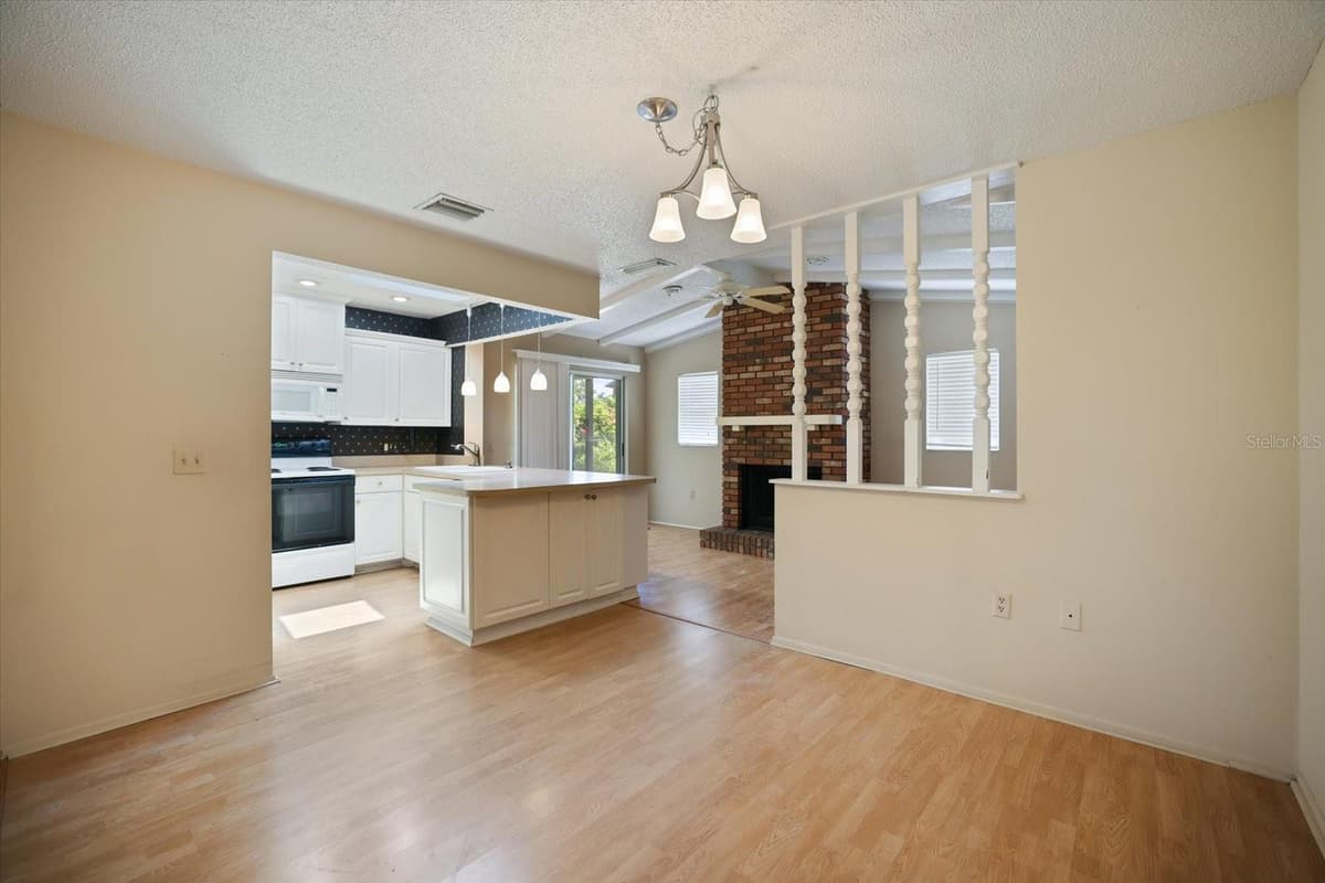 1236 GAYLE AVE — photo 18 of 45
