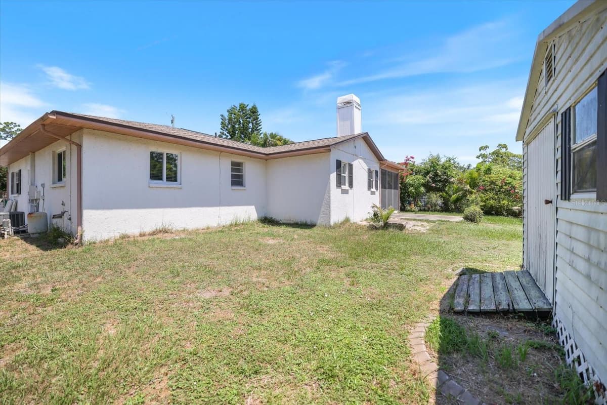 1236 GAYLE AVE — photo 40 of 45