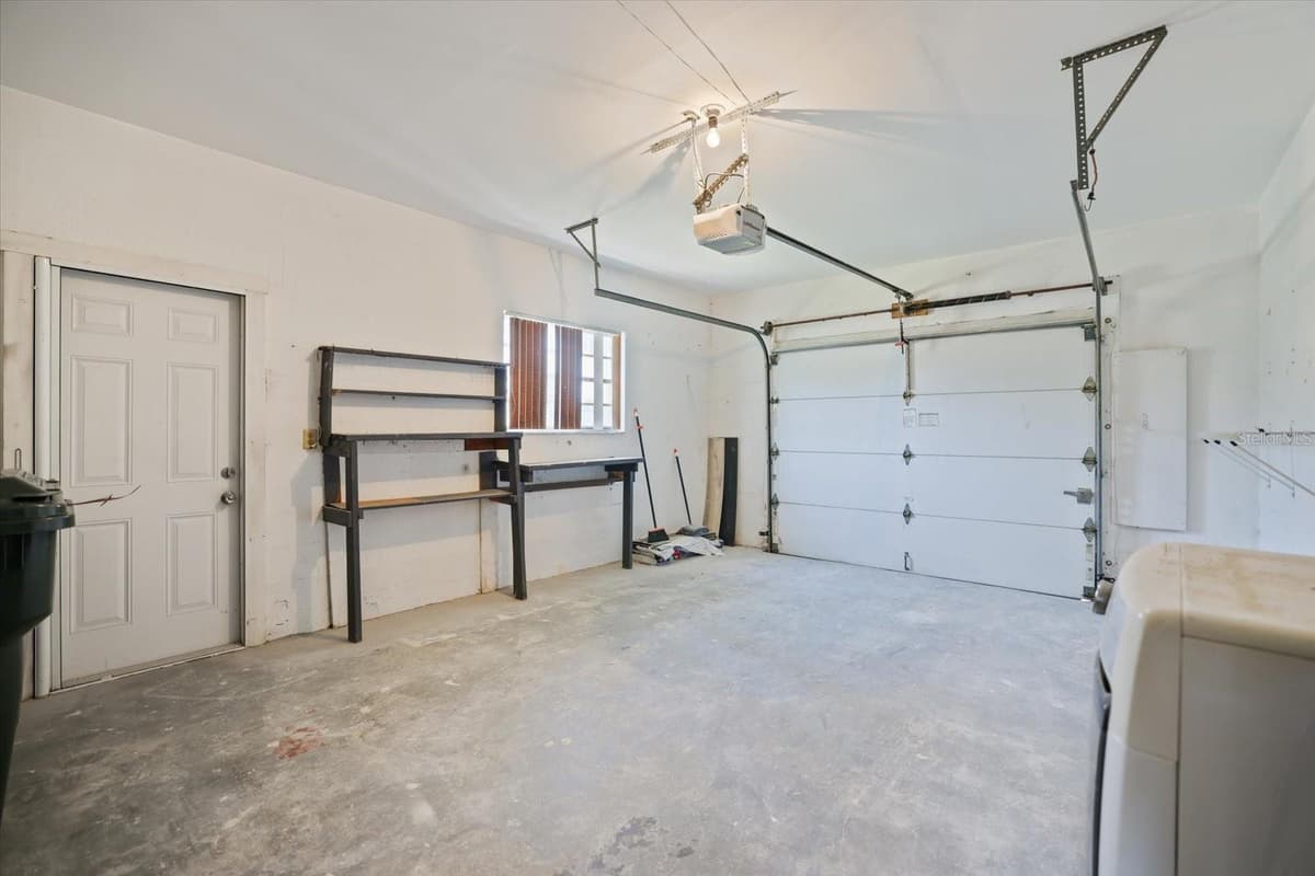 1236 GAYLE AVE — photo 43 of 45