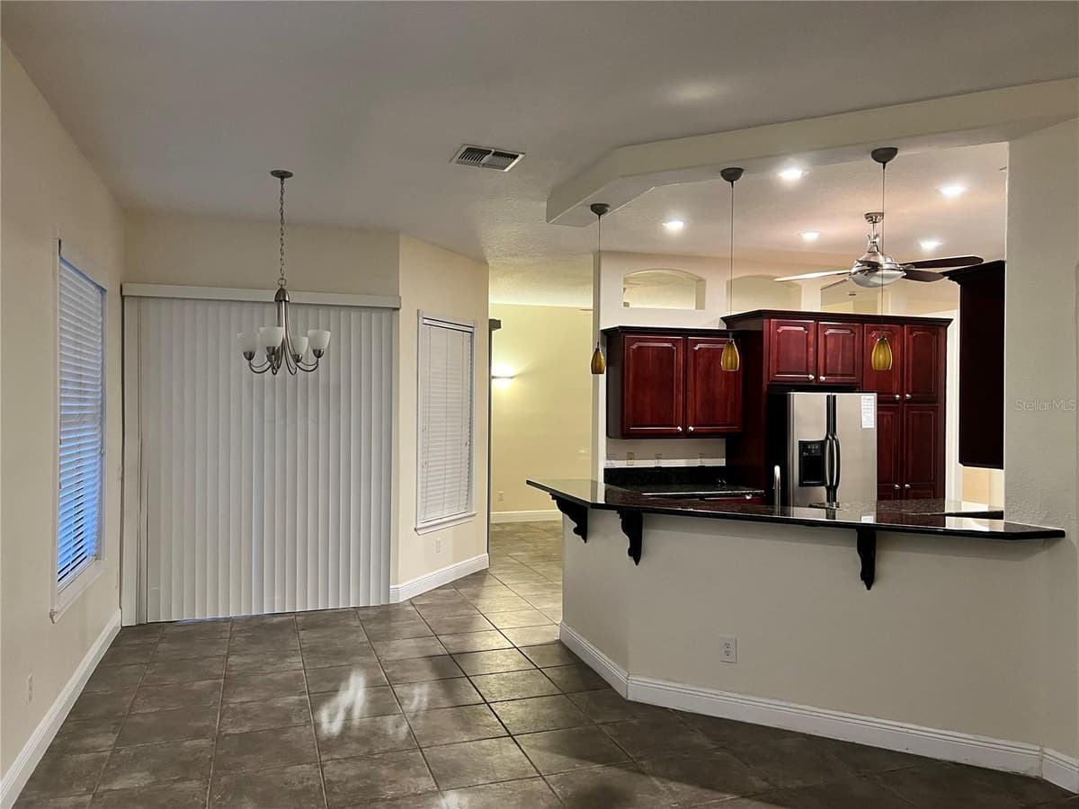 508 LANARKSHIRE PLACE — photo 18 of 67