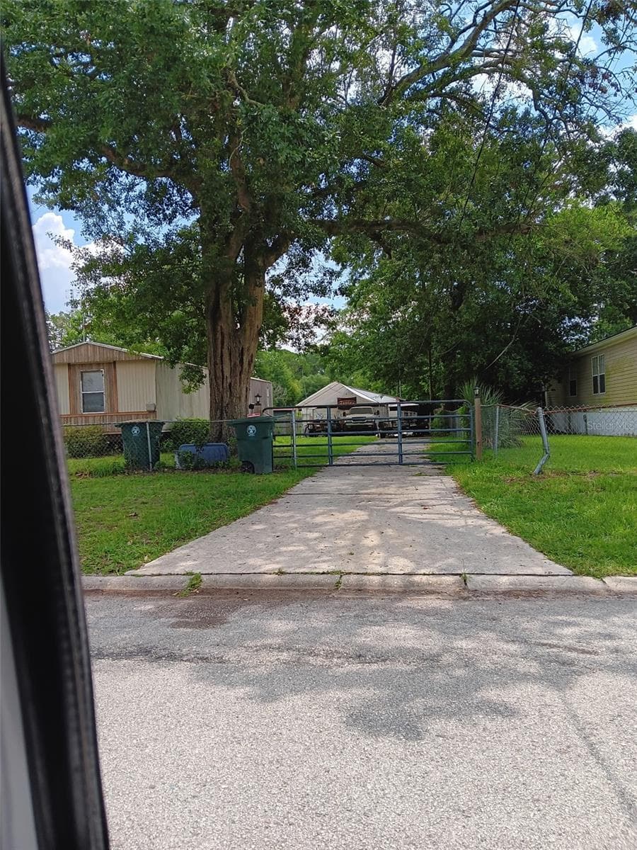 2153 SUNRISE DRIVE — photo 1 of 2