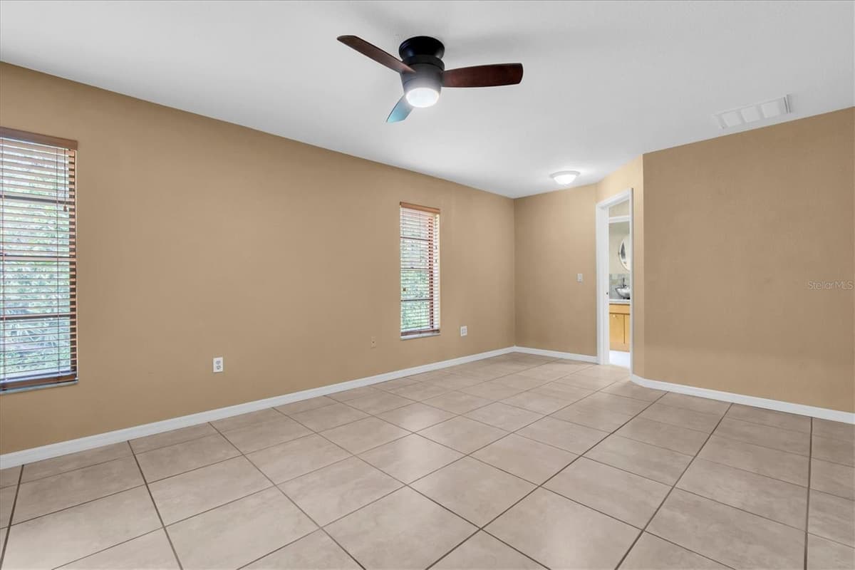 6812 RIDGE TOP DRIVE — photo 24 of 70