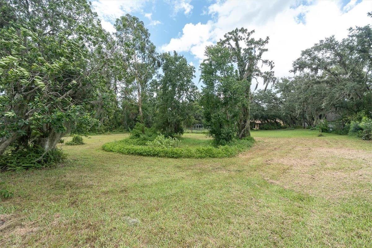 6812 RIDGE TOP DRIVE — photo 45 of 70