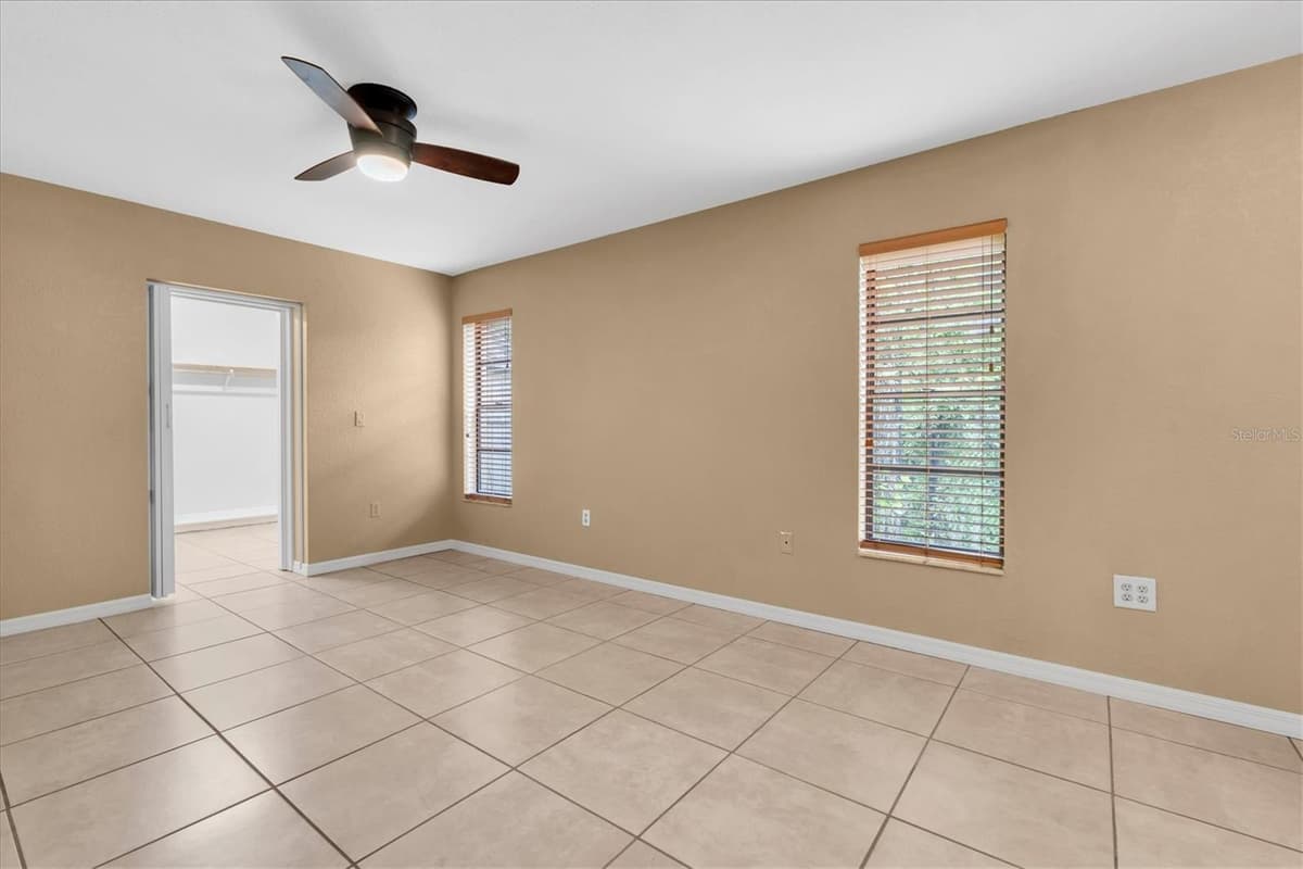 6812 RIDGE TOP DRIVE — photo 26 of 70