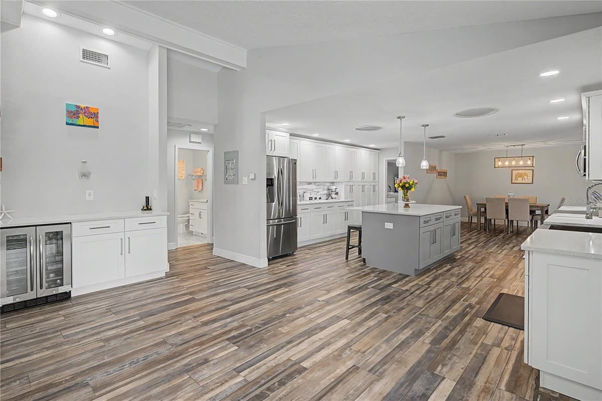 2717 REDFORD COURT — photo 17 of 59