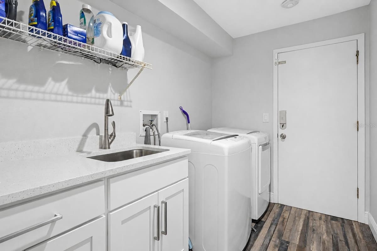 2717 REDFORD COURT — photo 39 of 59