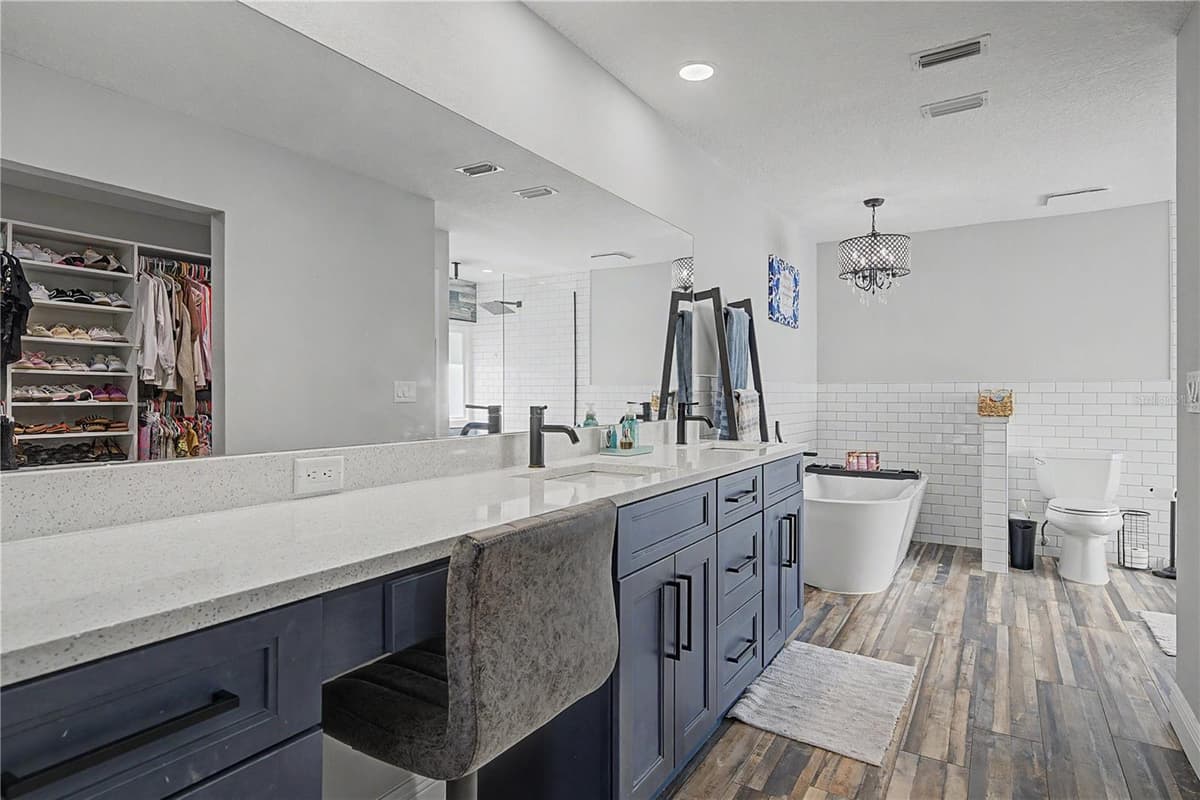 2717 REDFORD COURT — photo 26 of 59