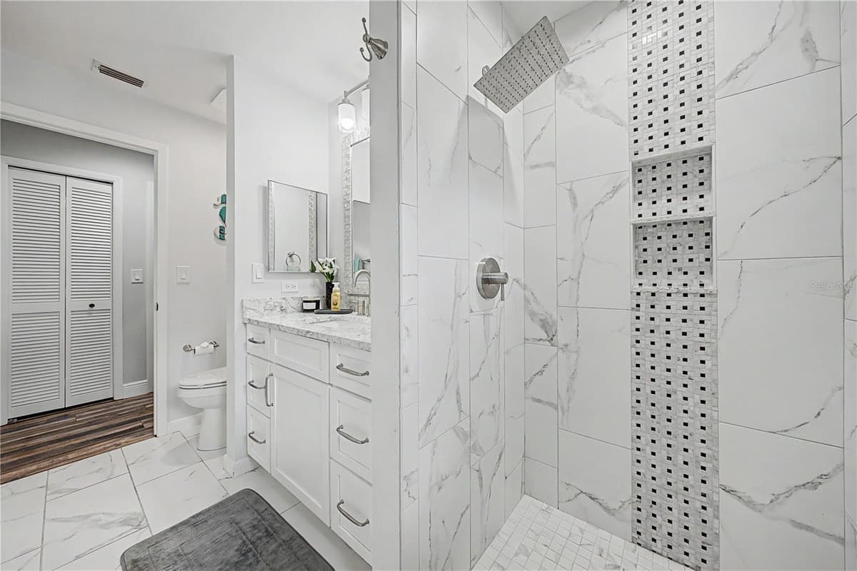 2717 REDFORD COURT — photo 38 of 59