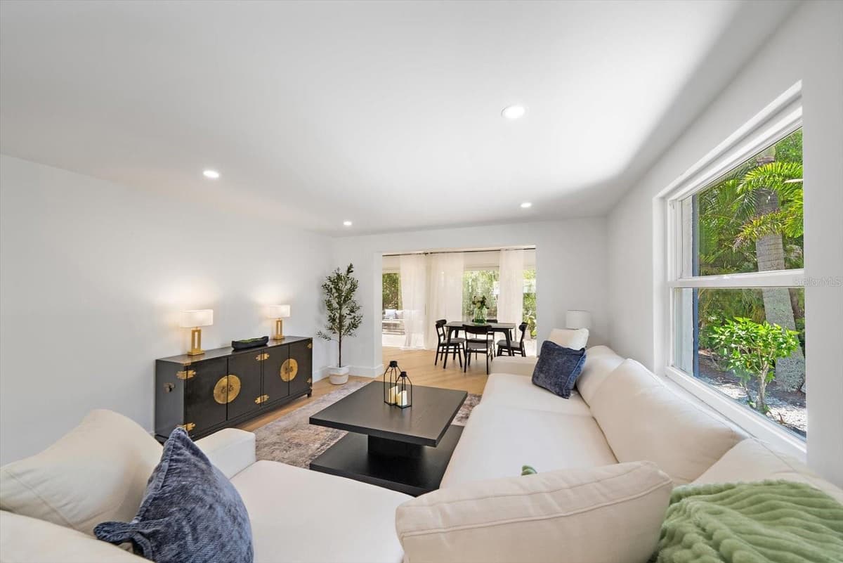 578 SPANISH DRIVE — photo 15 of 46