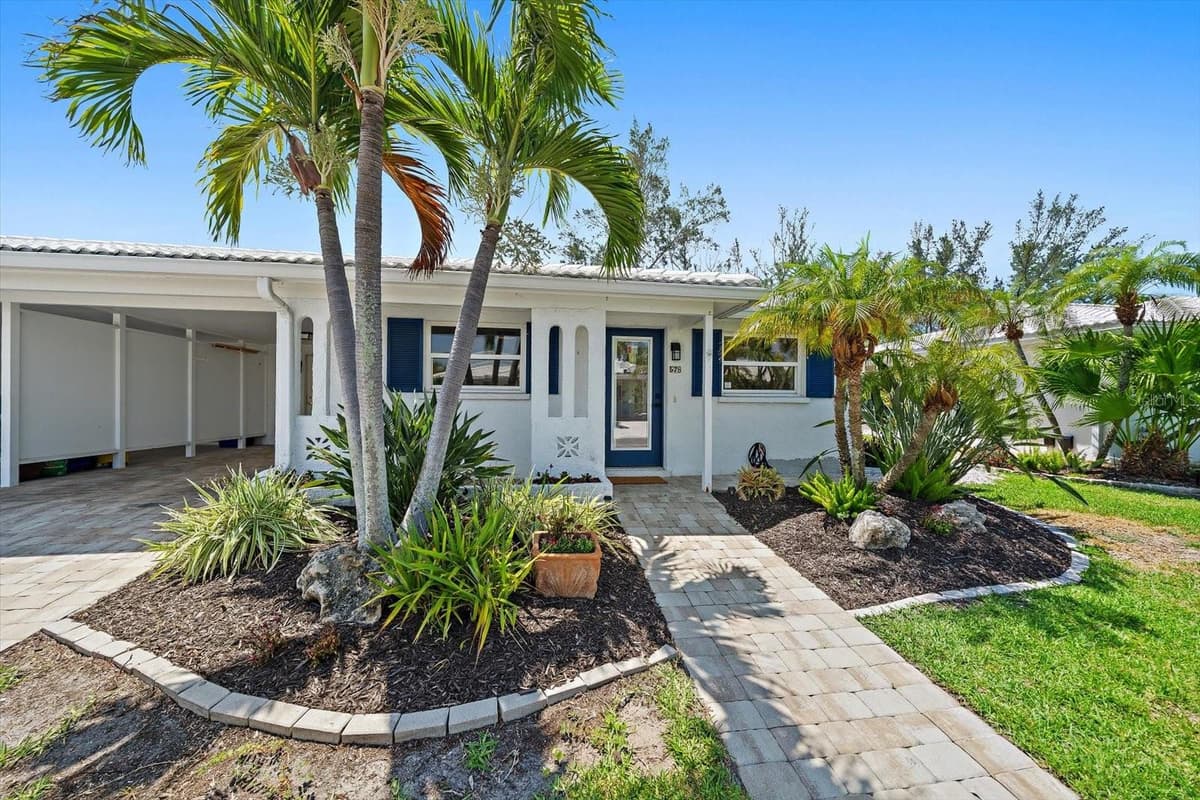 578 SPANISH DRIVE — photo 43 of 46