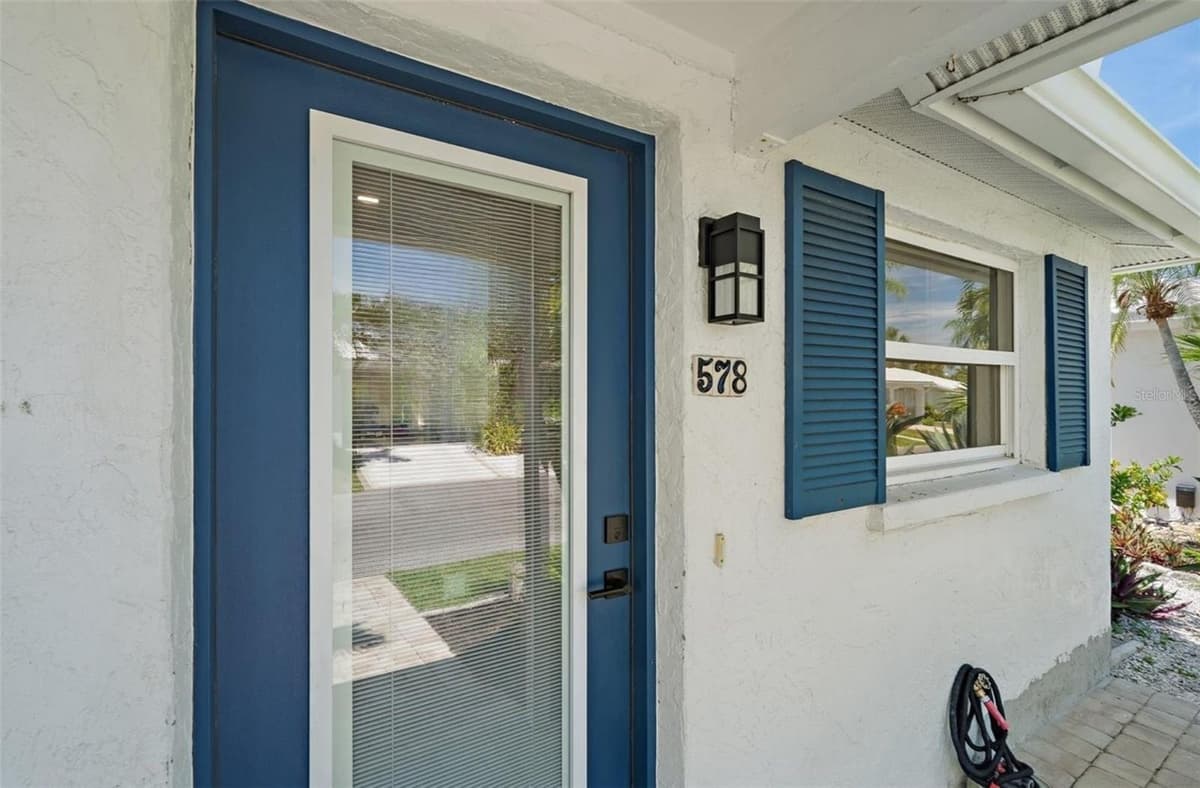 578 SPANISH DRIVE — photo 34 of 46