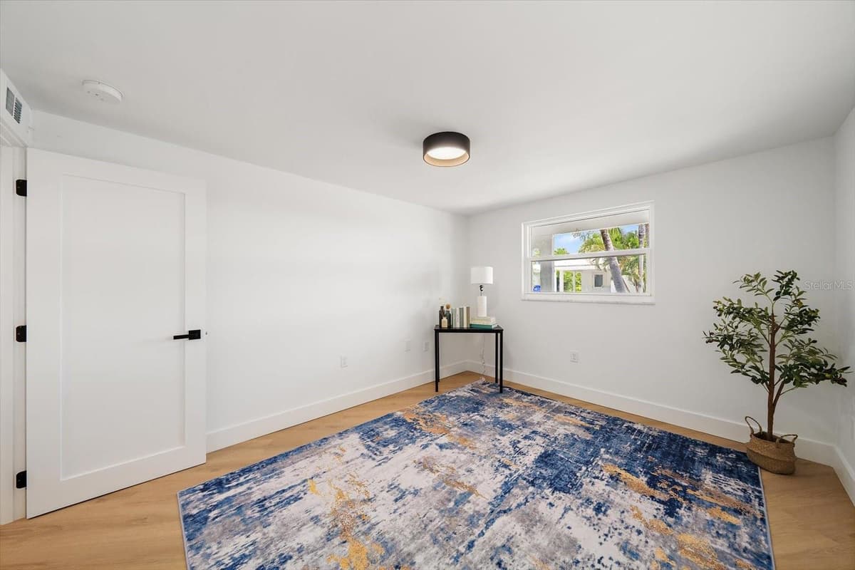578 SPANISH DRIVE — photo 24 of 46
