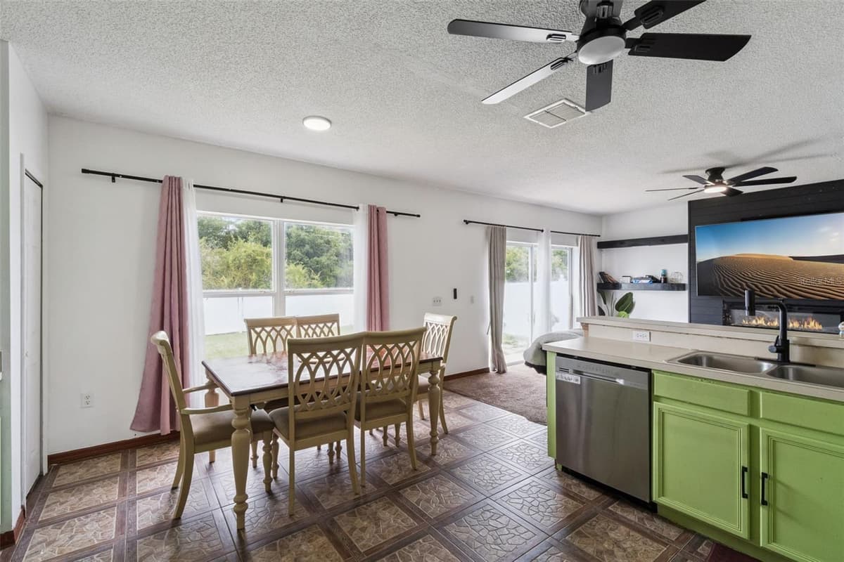 610 NOTRE DAME WAY — photo 9 of 47