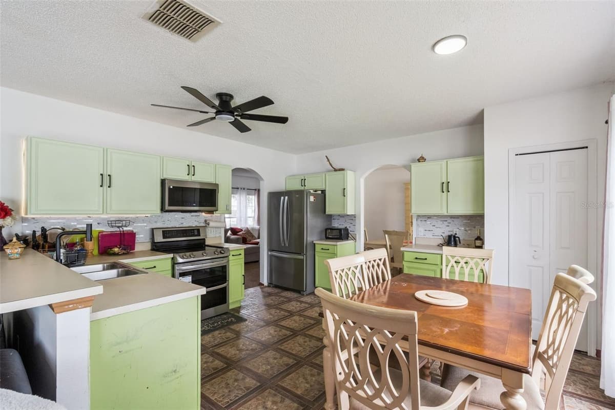 610 NOTRE DAME WAY — photo 12 of 47