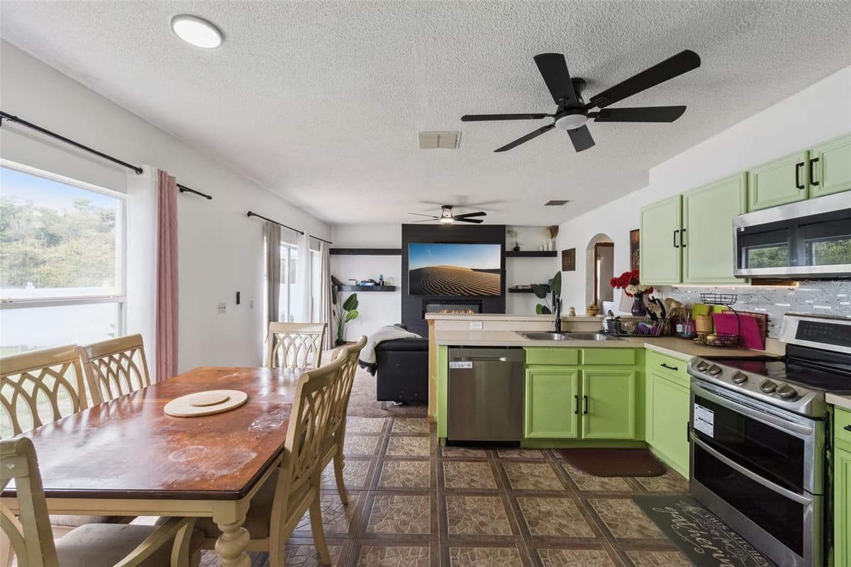 610 NOTRE DAME WAY — photo 13 of 47