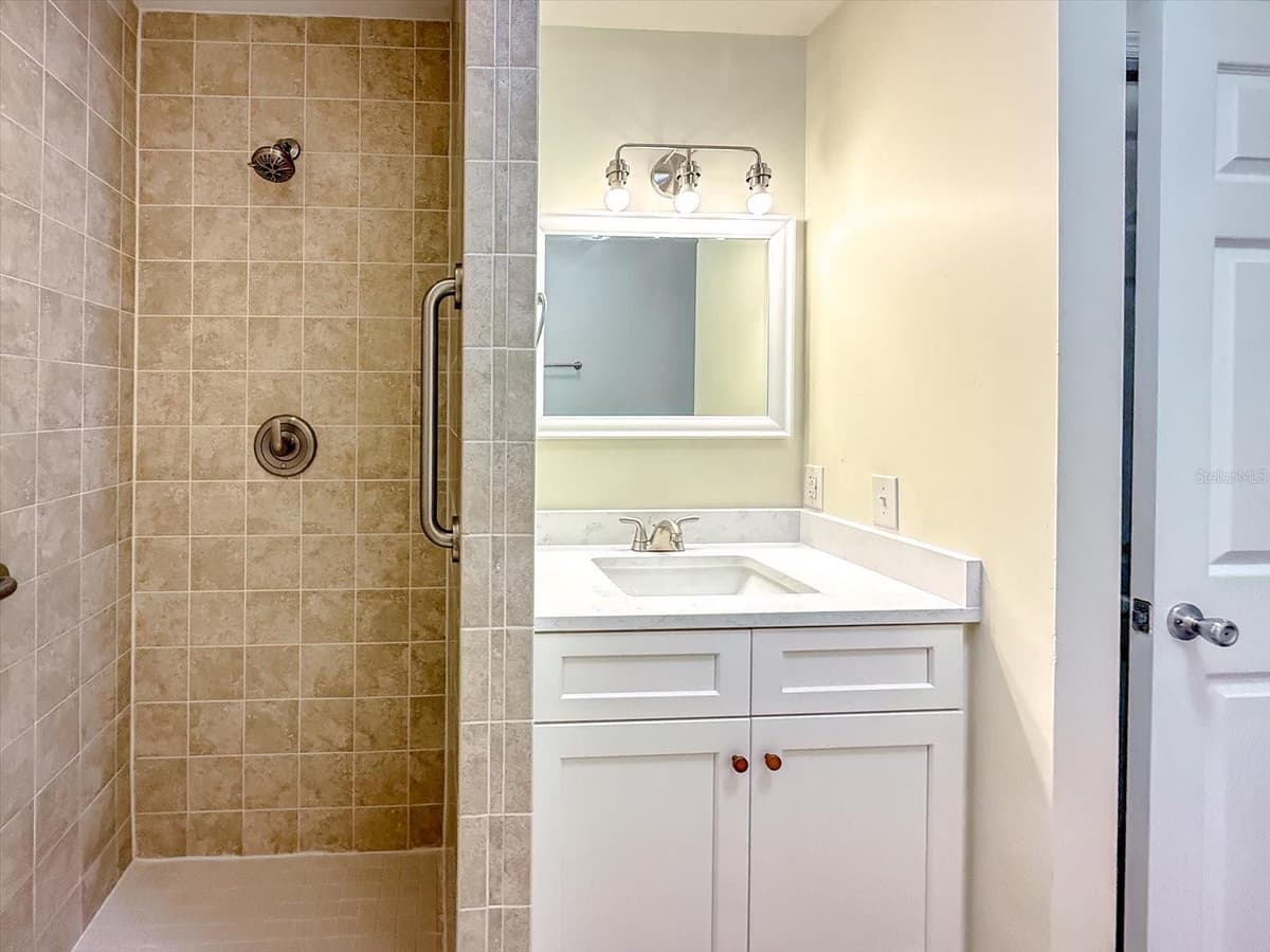 543 THORPE AVENUE — photo 67 of 70
