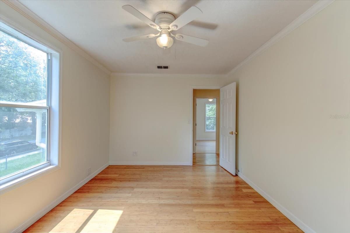 543 THORPE AVENUE — photo 49 of 70