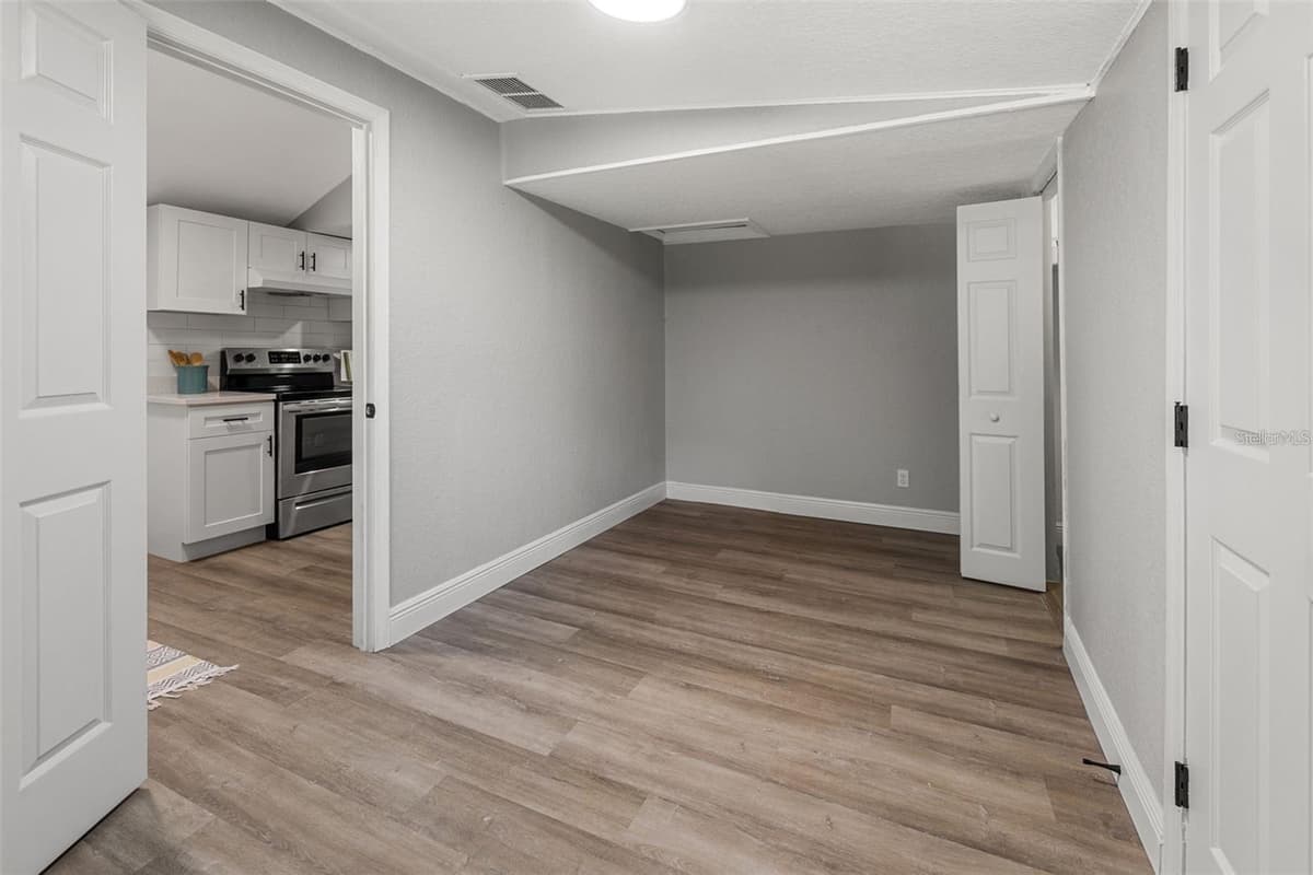 1606 OSBORNE AVENUE — photo 21 of 28
