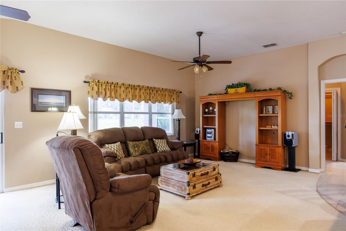 1124 CORINTH GREENS DRIVE — photo 13 of 22