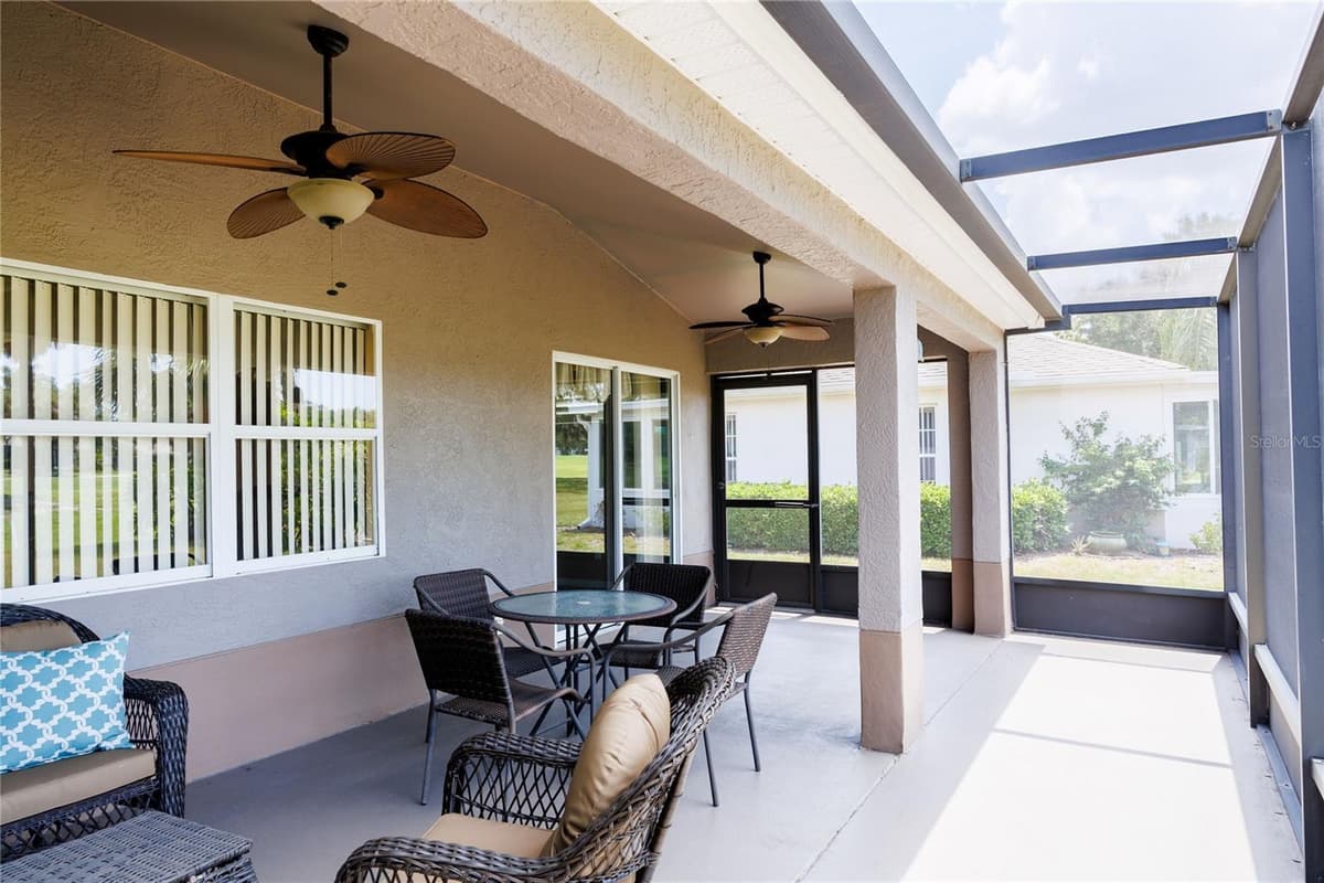 1124 CORINTH GREENS DRIVE — photo 5 of 22
